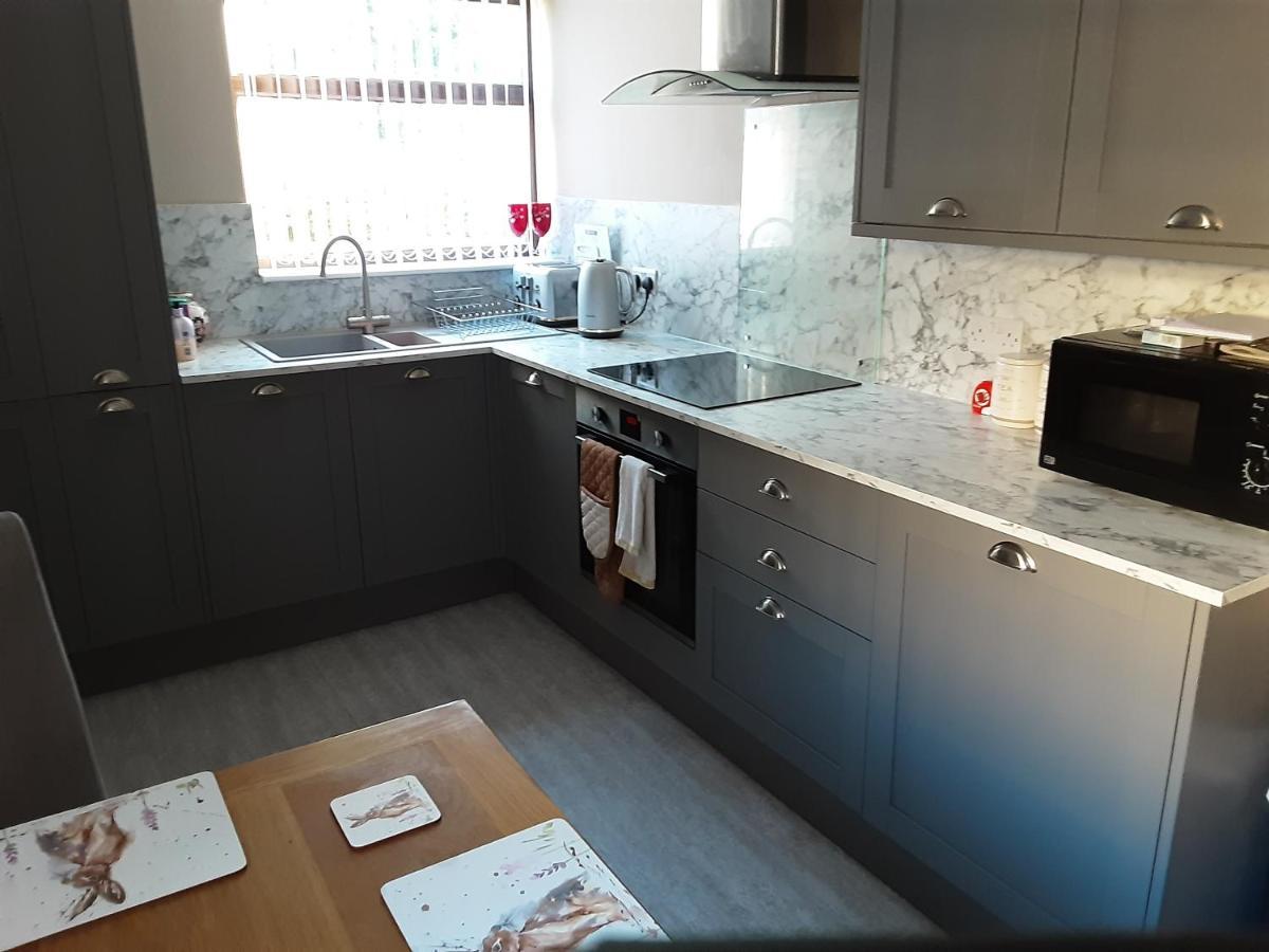 3-Bed Bungalow Near Conwy Valley Close To Castle Colwyn Bay Eksteriør bilde