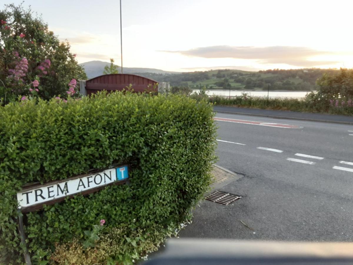 3-Bed Bungalow Near Conwy Valley Close To Castle Colwyn Bay Eksteriør bilde
