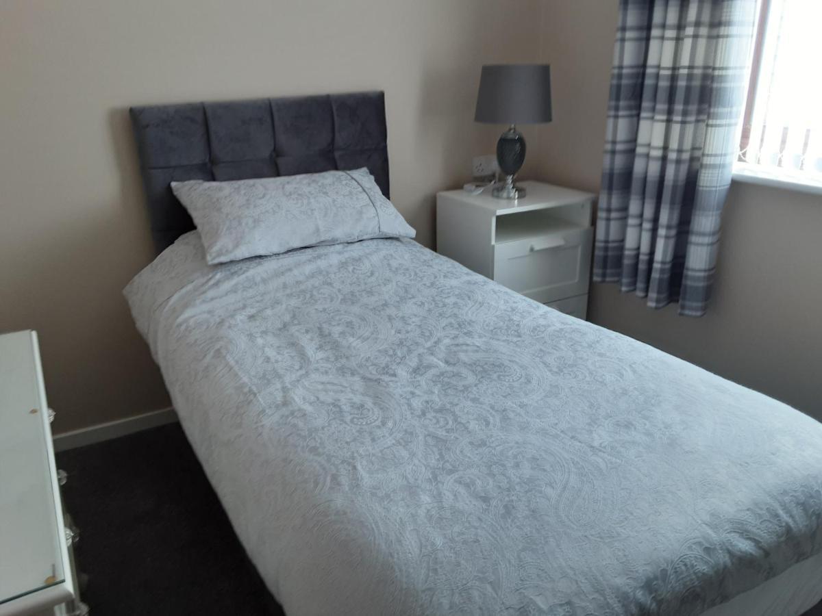3-Bed Bungalow Near Conwy Valley Close To Castle Colwyn Bay Eksteriør bilde